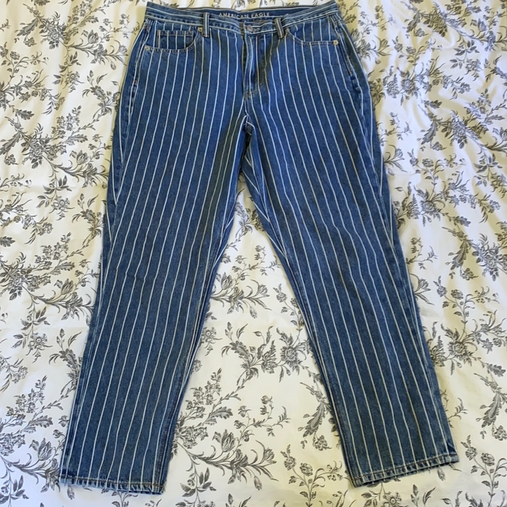 regular length white striped mom jean